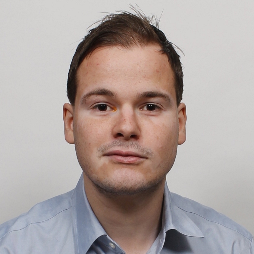 Portrait photo of Mark de Bruijn